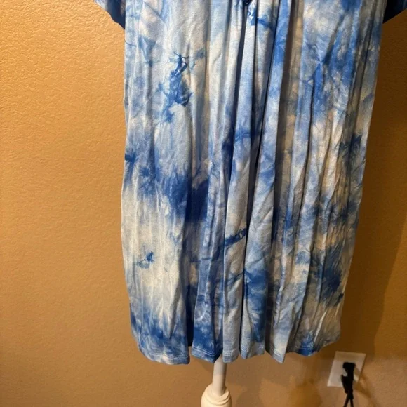 World Unity Top Large Blue White Tie-Dye Tunic Top Lace Trim & Detail Boho - Picture 4 of 15